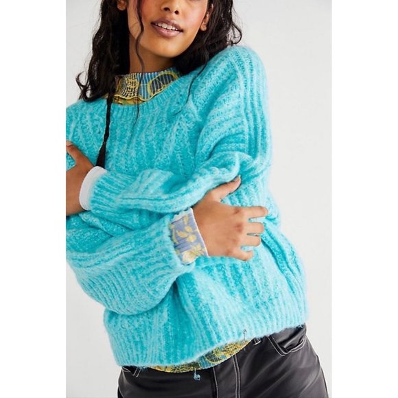 NWT Free People Oversized Chunky Aqua Blue Sweater - Picture 4 of 6